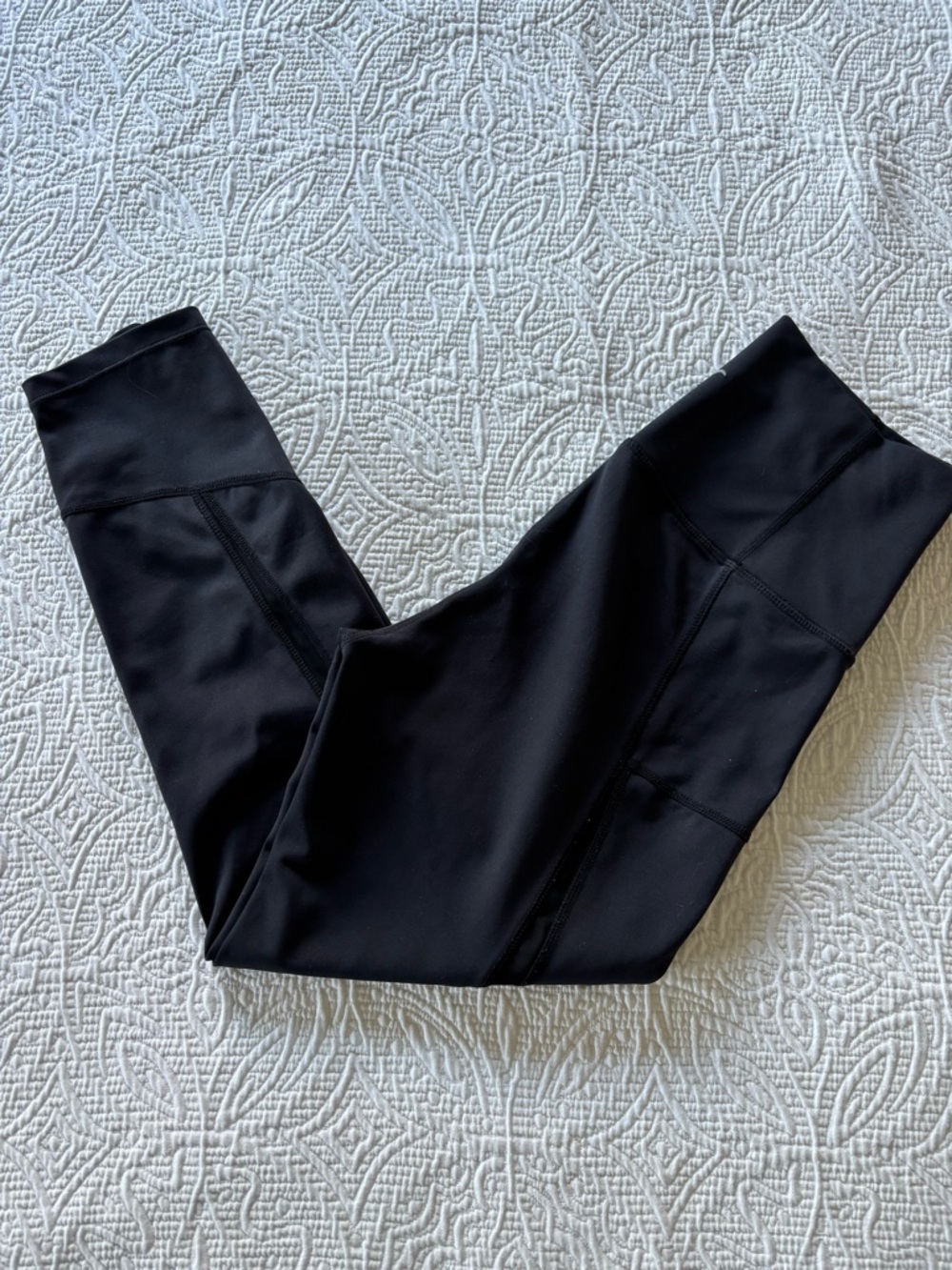 ZYIA Active Women’s Black Capri Leggings with Mesh Vents